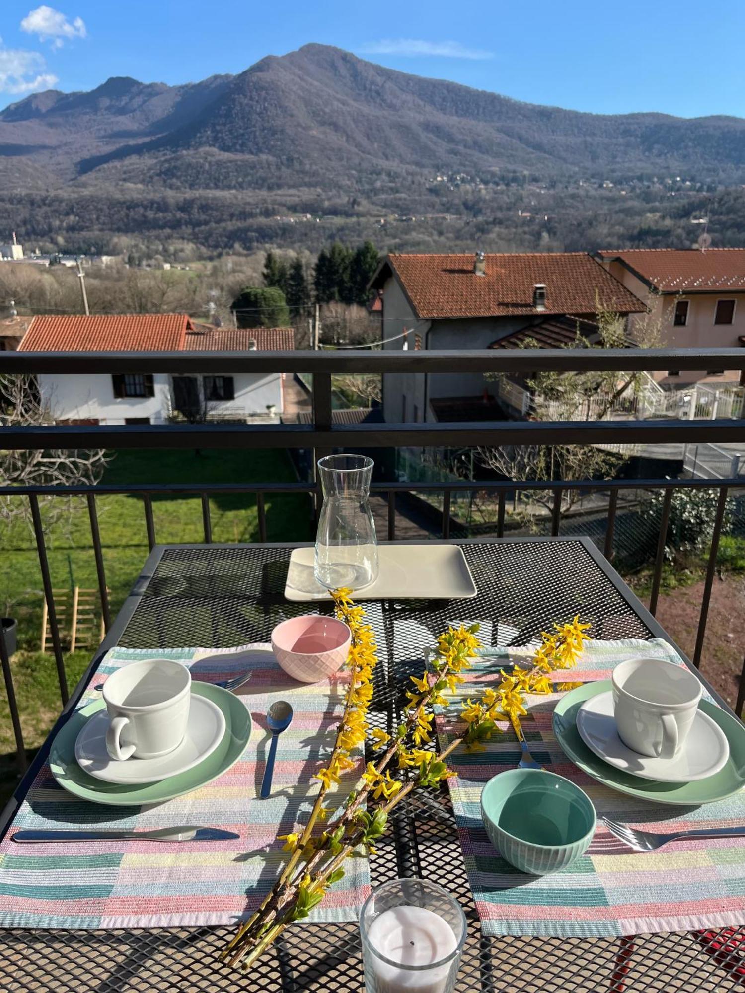 Appartamento Turistico - Via Montenudo Casalzuigno Exterior photo